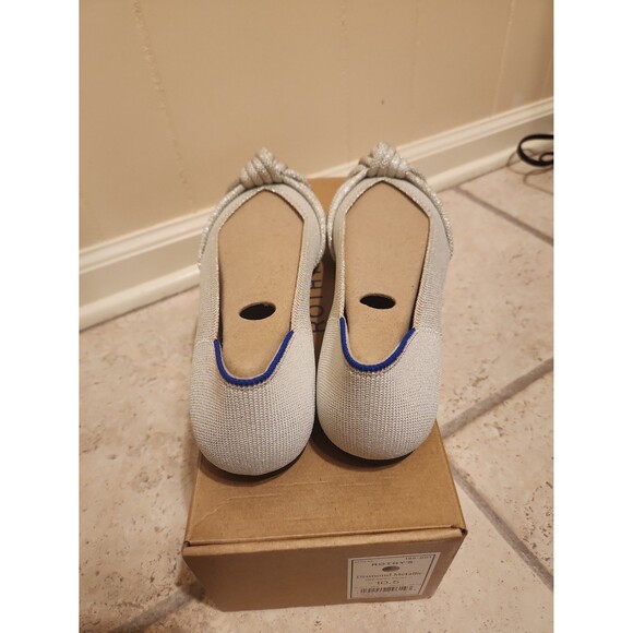 Rothy's "The Knot Point II" Flats in "Diamond Metallic" Silver Size 10.5 - Picture 5 of 12